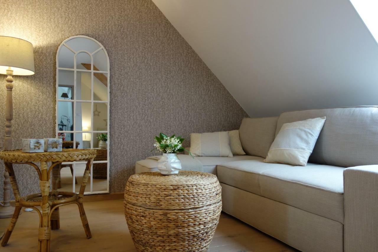 La Colline Etoilee Villa Saint-Père Екстериор снимка
