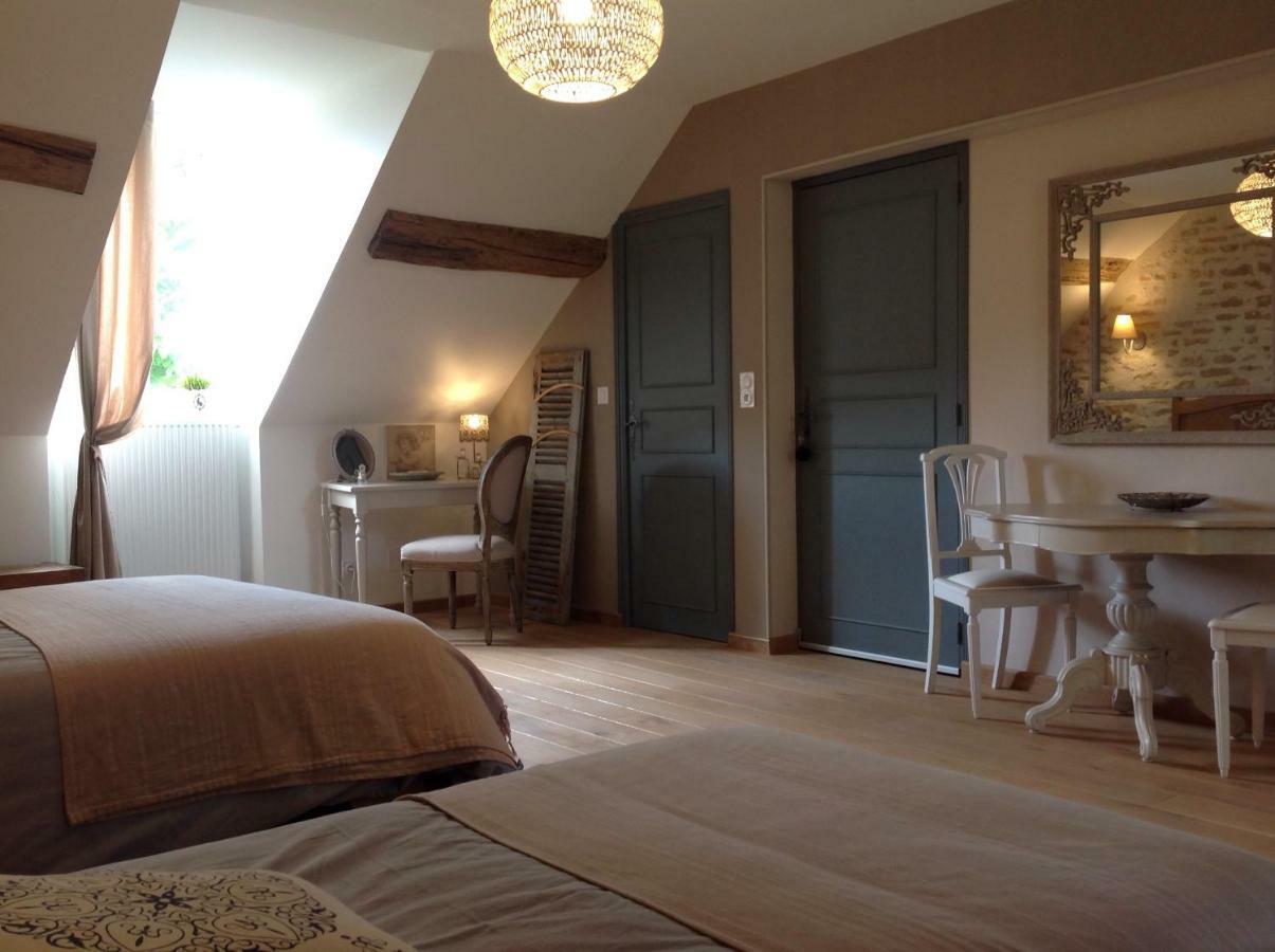 La Colline Etoilee Villa Saint-Père Екстериор снимка